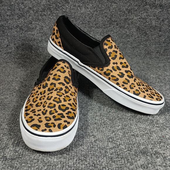 Vans Shoes - Vans Classic Slip-On Women Size 8.5 Leopard Print Canvas Skate Shoes